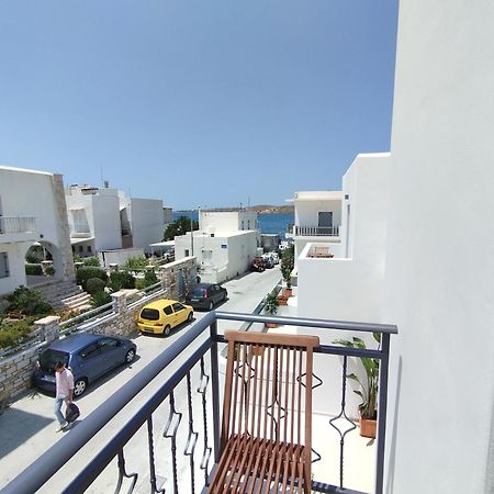 Meridiano Parikia  Exterior photo