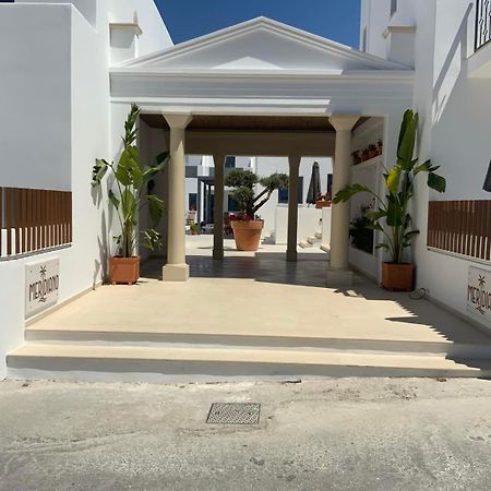 Meridiano Parikia  Exterior photo