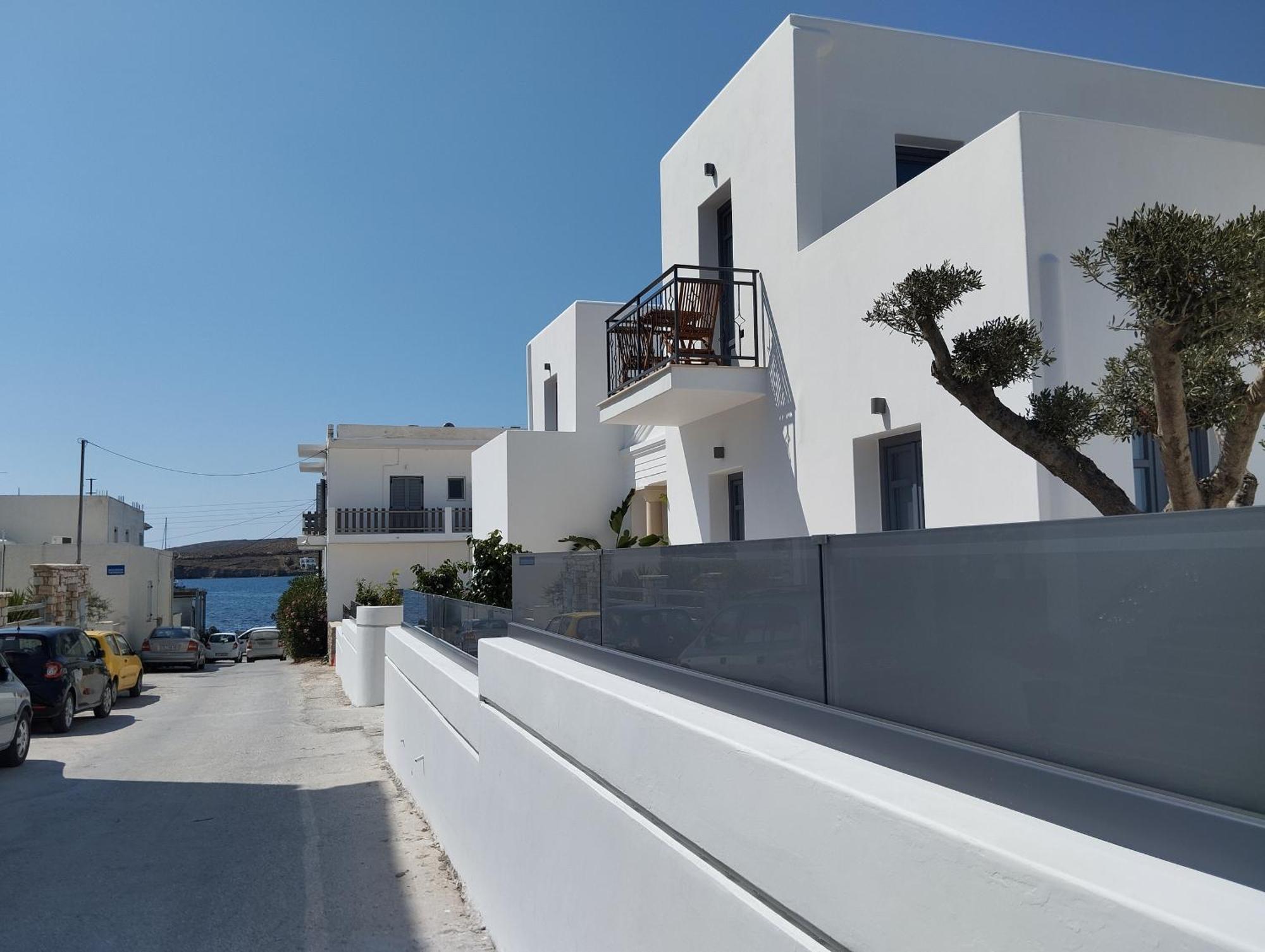 Meridiano Parikia  Exterior photo